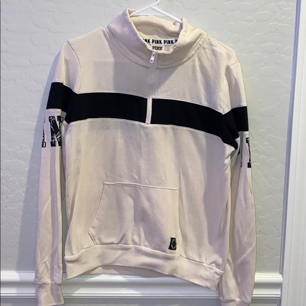 Super cute. Great condition. VS pink quarter zip.